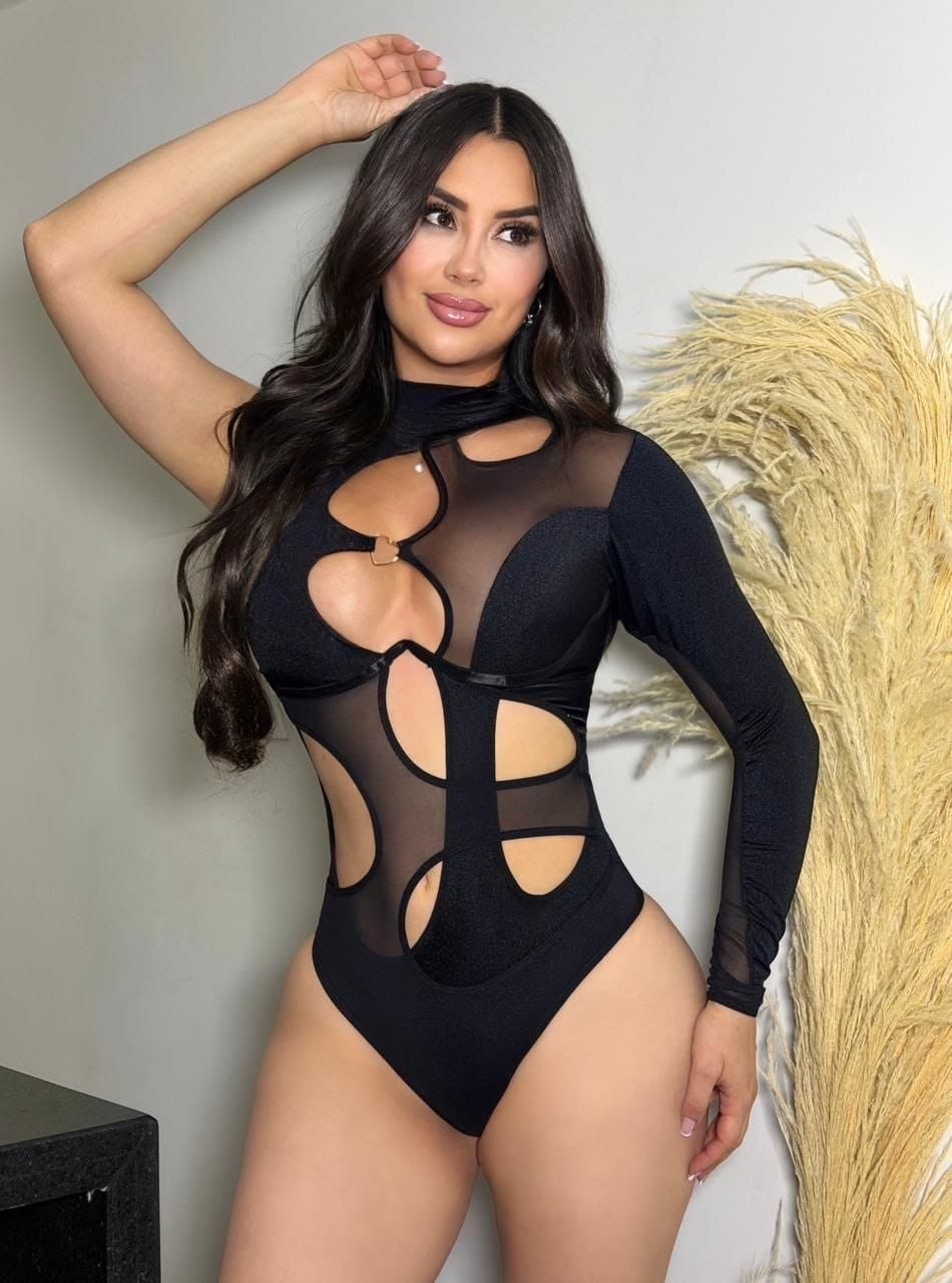 BODY HOLLY